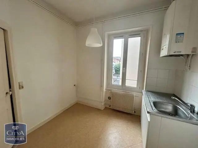 Appartement à louer 2 pièces 46.14m²
