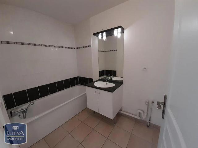 Appartement à louer 2 pièces 46.12m²
