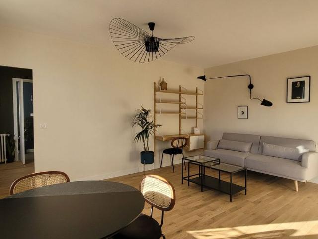 Appartement à louer 2 pièces • 46,36 m2 Issy les Moulineaux
