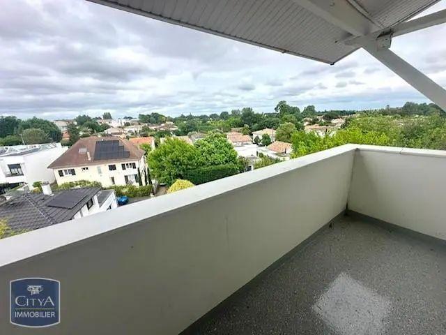 Appartement à louer 2 pièces 46.47m²
