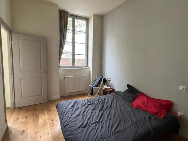 Appartement à louer 2 pièces 46.58m²
