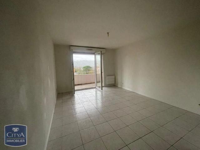 Appartement à louer 2 pièces 46.58m²
