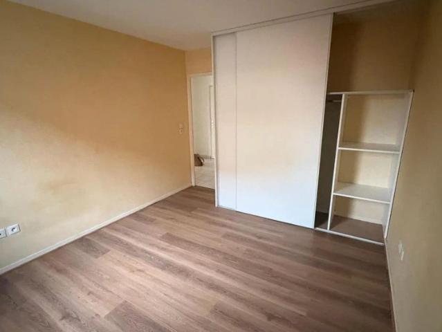 Appartement à louer 2 pièces 46.58m²