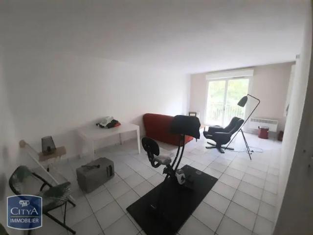 Appartement à louer 2 pièces 46.69m²