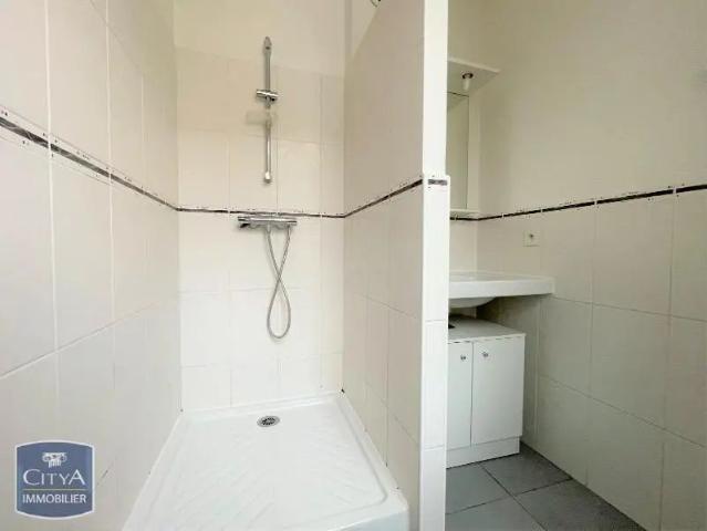 Appartement à louer 2 pièces 46.88m²