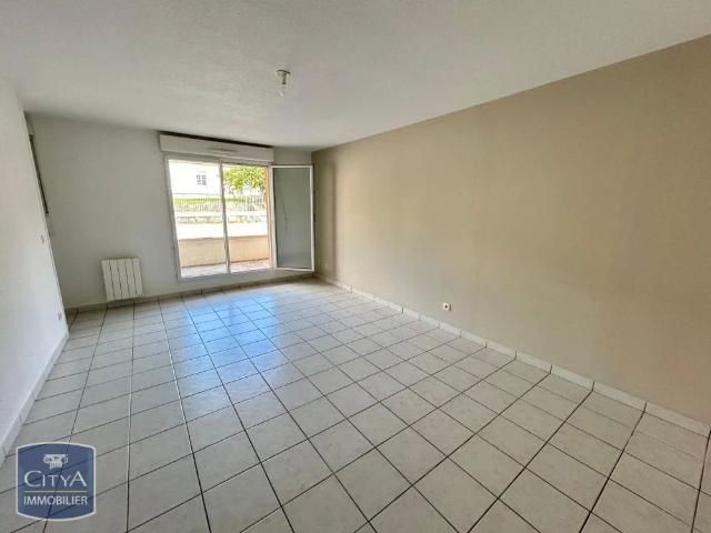 Appartement à louer 2 pièces 46.81m²