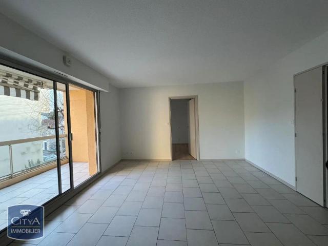 Appartement à louer 2 pièces 46.81m²