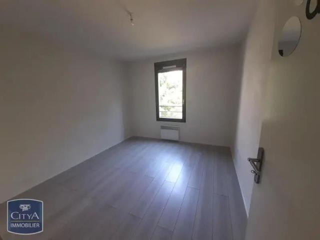 Appartement à louer 2 pièces 46m²