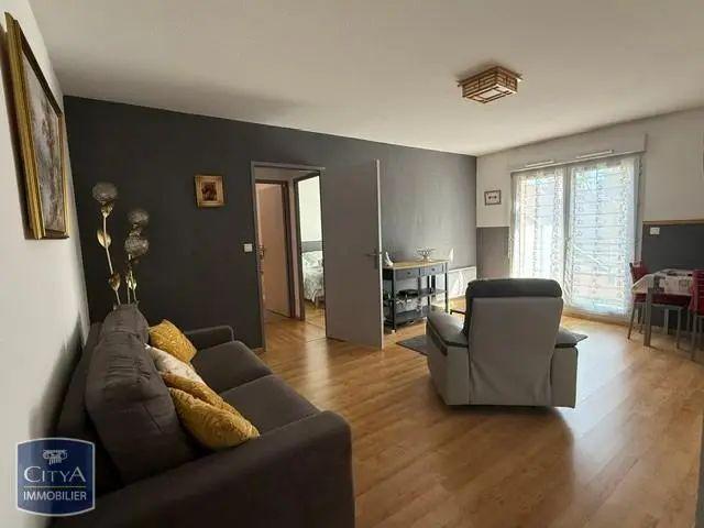 Appartement à louer 2 pièces 46m²