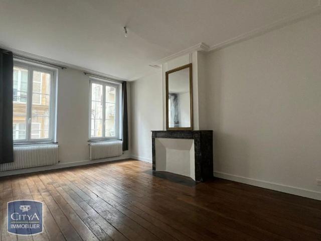 Appartement à louer 2 pièces 46m²