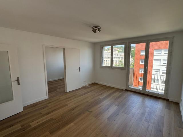 Appartement à louer 2 pièces 47 m
