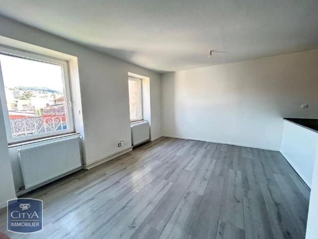 Appartement à louer 2 pièces 47.06m²
