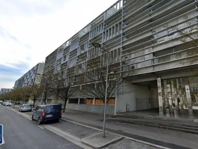 Appartement à louer 2 pièces 47.01m²