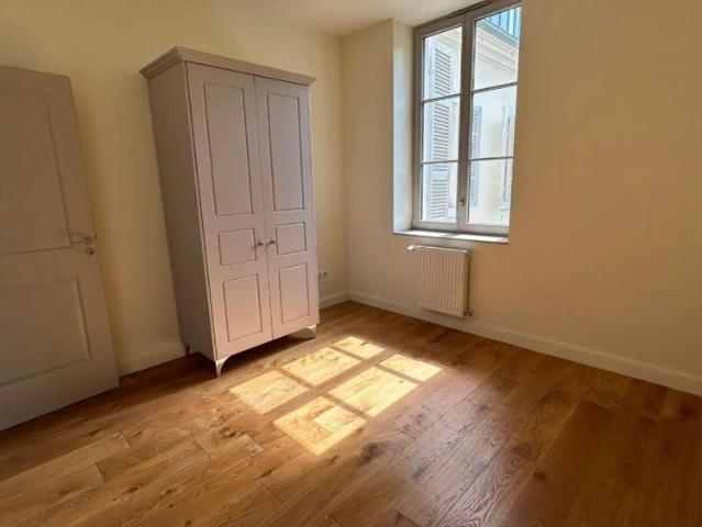 Appartement à louer 2 pièces 47.12m²