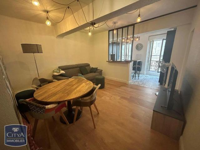 Appartement à louer 2 pièces 47.1m²