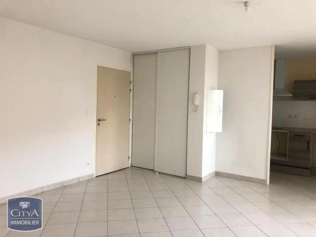 Appartement à louer 2 pièces 47.36m²