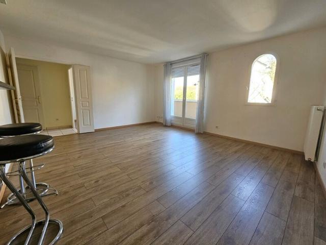 Appartement à louer 2 pièces • 47,31 m2 Saint Germain lès Corbeil