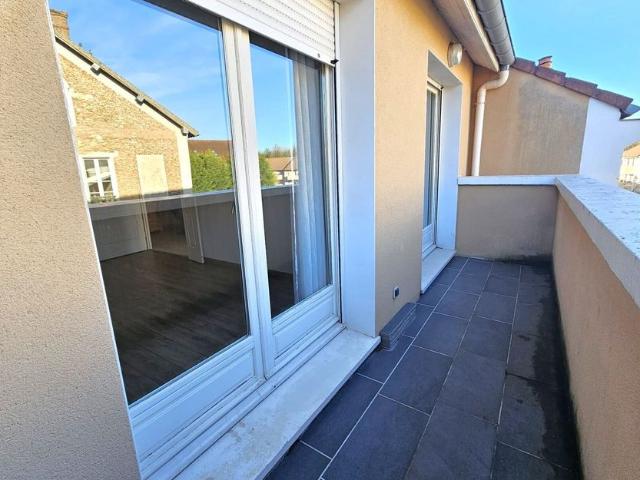 Appartement à louer 2 pièces • 47,31 m2 Saint Germain lès Corbeil