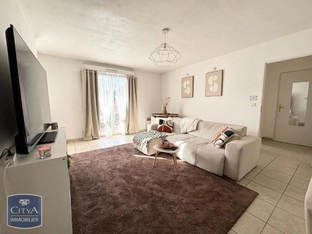 Appartement à louer 2 pièces 47.56m²