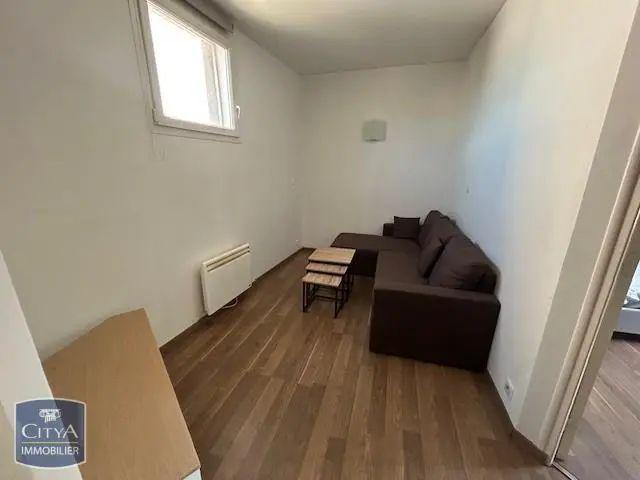 Appartement à louer 2 pièces 47.57m²
