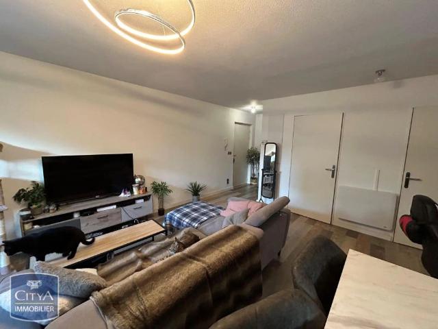 Appartement à louer 2 pièces 47.59m²