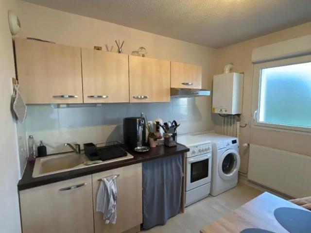 Appartement à louer 2 pièces 47.75m²