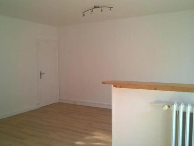 Appartement à louer 2 pièces 47m²