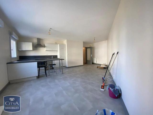 Appartement à louer 2 pièces 48.06m²
