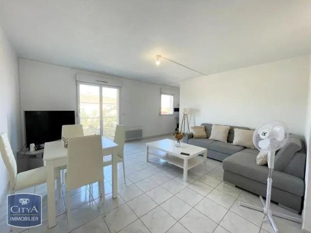 Appartement à louer 2 pièces 48.14m²