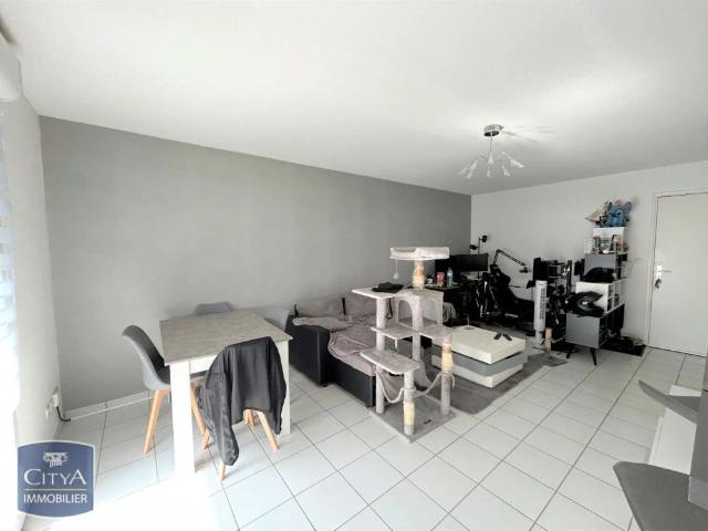 Appartement à louer 2 pièces 48.15m²