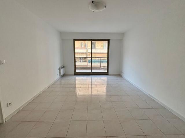 Appartement à louer 2 pièces • 48,10 m2 Nice
