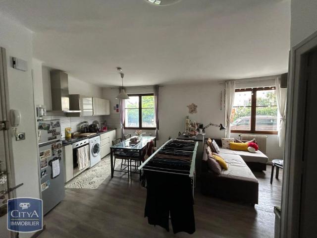 Appartement à louer 2 pièces 48.21m²