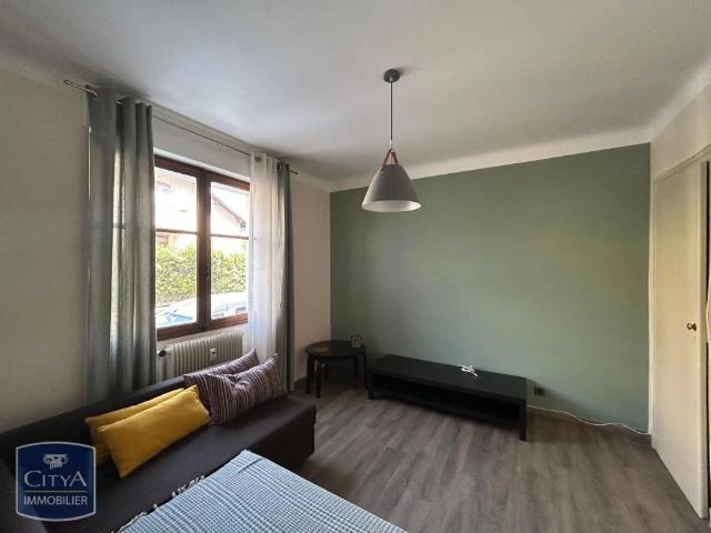 Appartement à louer 2 pièces 48.21m²
