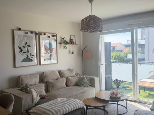 Appartement à louer 2 pièces • 48,35 m2 Manom