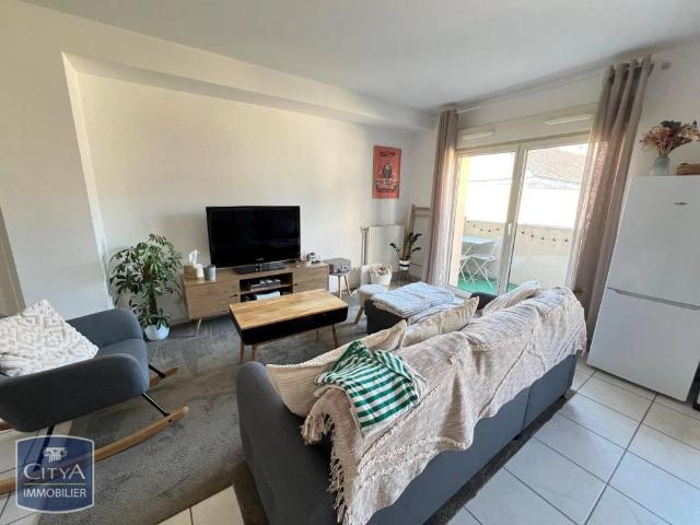 Appartement à louer 2 pièces 48.36m²
