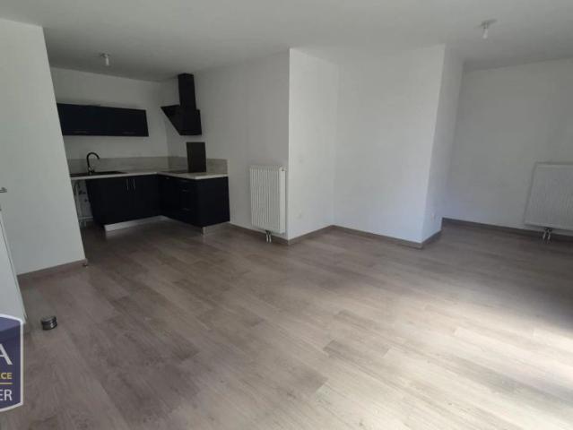 Appartement à louer 2 pièces 48.37m²