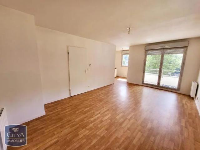 Appartement à louer 2 pièces 48.4m²