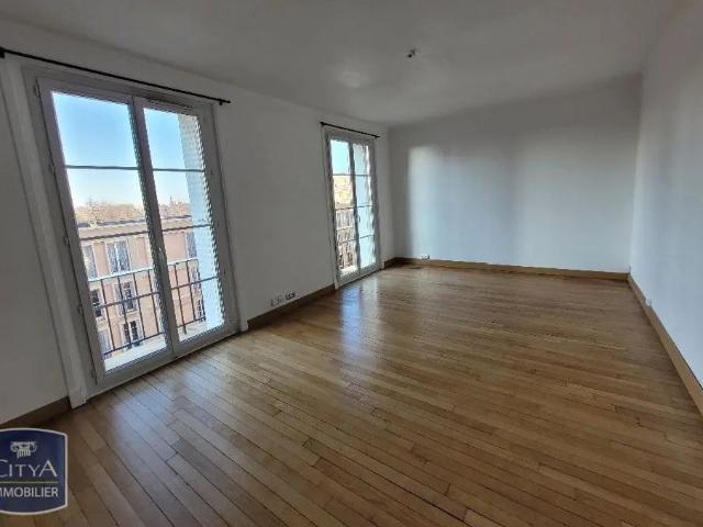 Appartement à louer 2 pièces 48.57m²