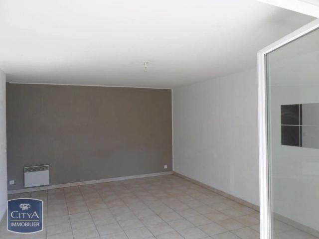 Appartement à louer 2 pièces 48.65m²