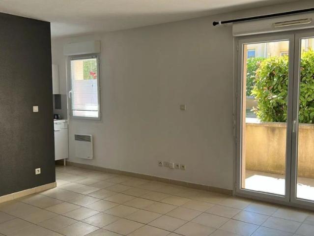 Appartement à louer 2 pièces 48.61m²
