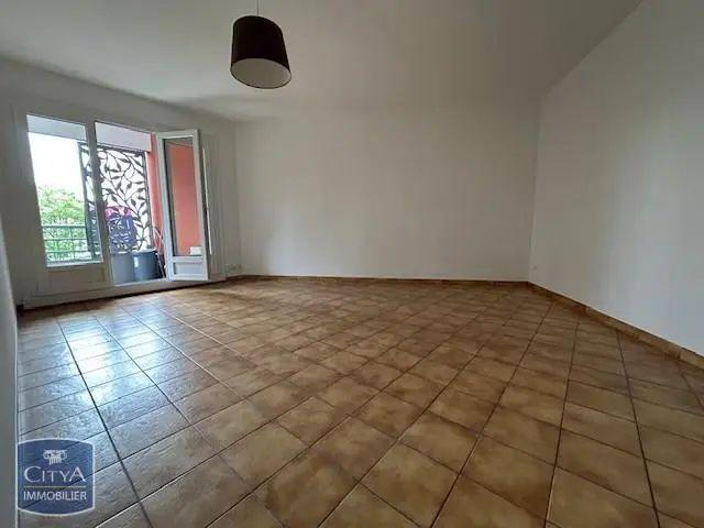 Appartement à louer 2 pièces 48.74m²