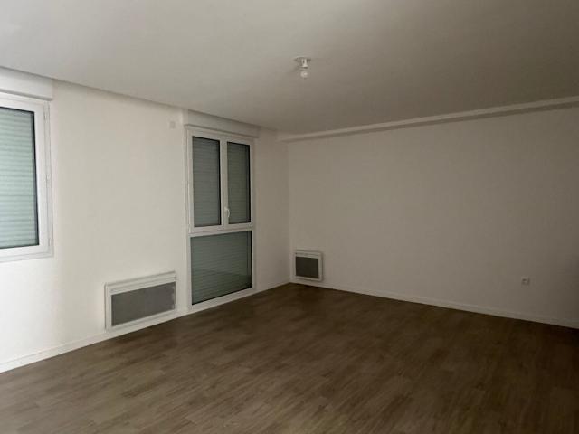 Appartement à louer 2 pièces 48,70 m