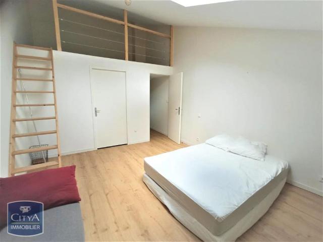 Appartement à louer 2 pièces 48.84m²
