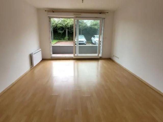 Appartement à louer 2 pièces 48.82m²