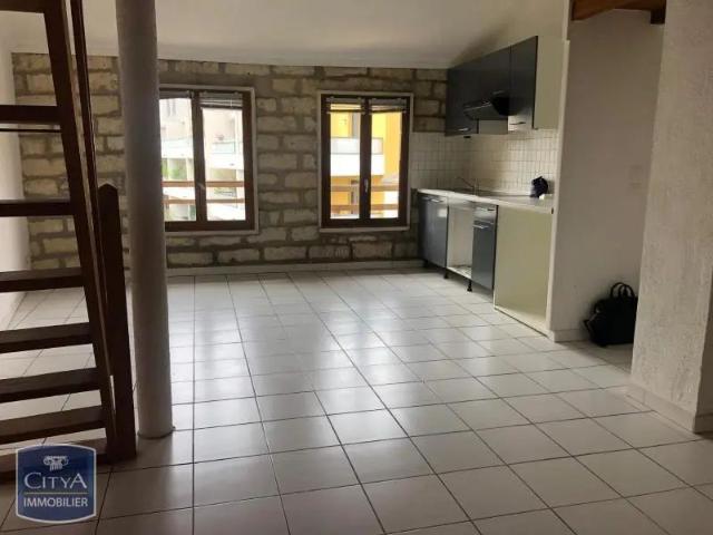 Appartement à louer 2 pièces 48m²