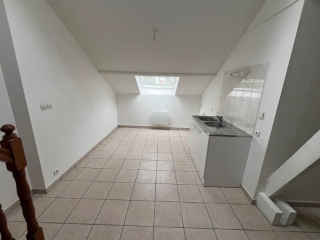 Appartement à louer 2 pièces • 49,52 m2 Crépy en Valois