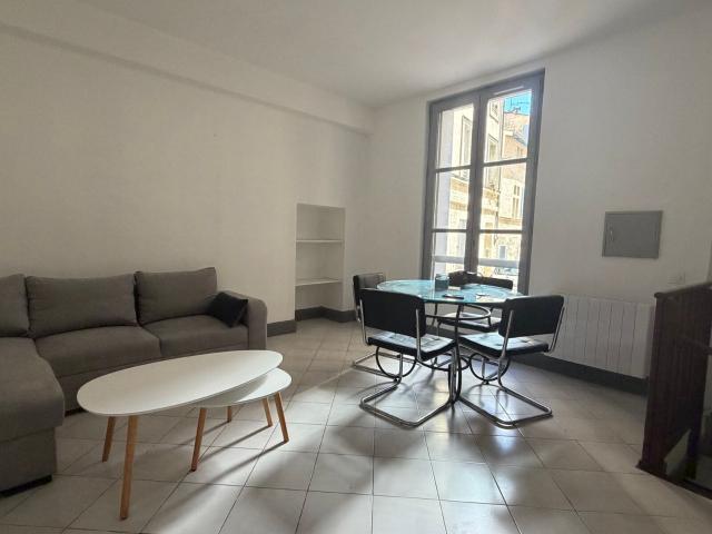 Appartement à louer 2 pièces 49,65 m