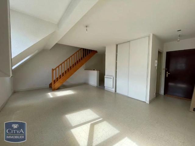 Appartement à louer 2 pièces 49.75m²