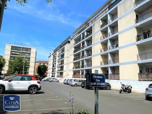 Appartement à louer 2 pièces 49.88m²