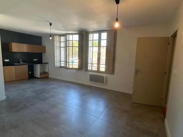 Appartement à louer 2 pièces 49.92m²